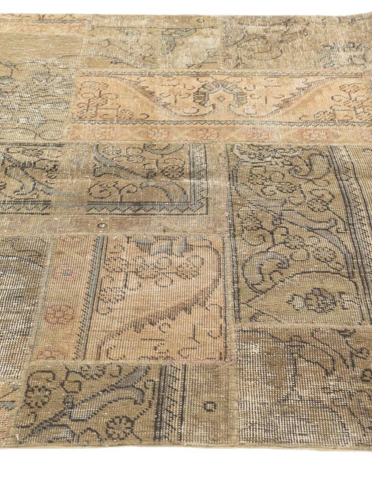 Detail image of  5' 1 x 6' 9  Hand Knotted Ultra Vintage Persian Wool Rug