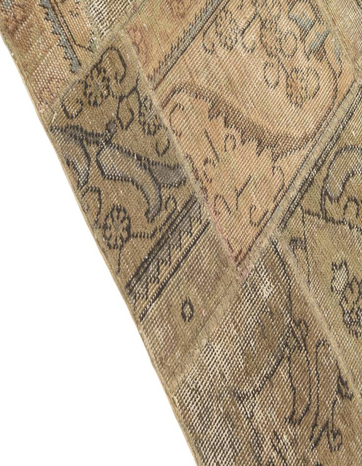 Detail image of  5' 1 x 6' 9  Hand Knotted Ultra Vintage Persian Wool Rug