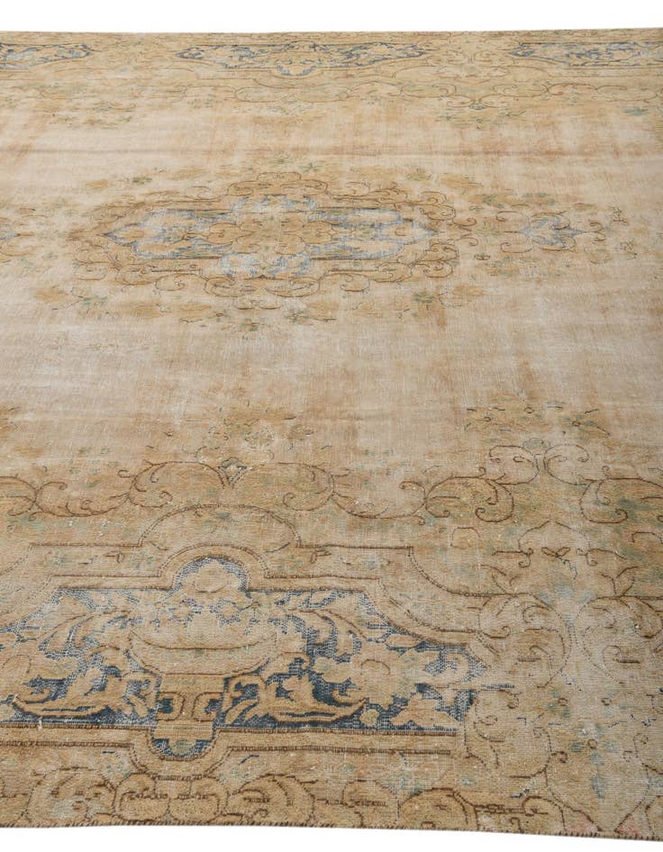 Detail image of 9' 5 x 13' 3 Hand Knotted Ultra Vintage Persian Wool Rug