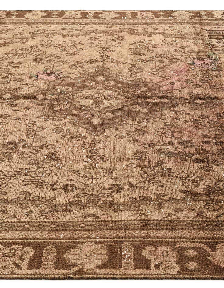 Detail image of  6' 6 x 9' 5  Hand Knotted Ultra Vintage Persian Wool Rug