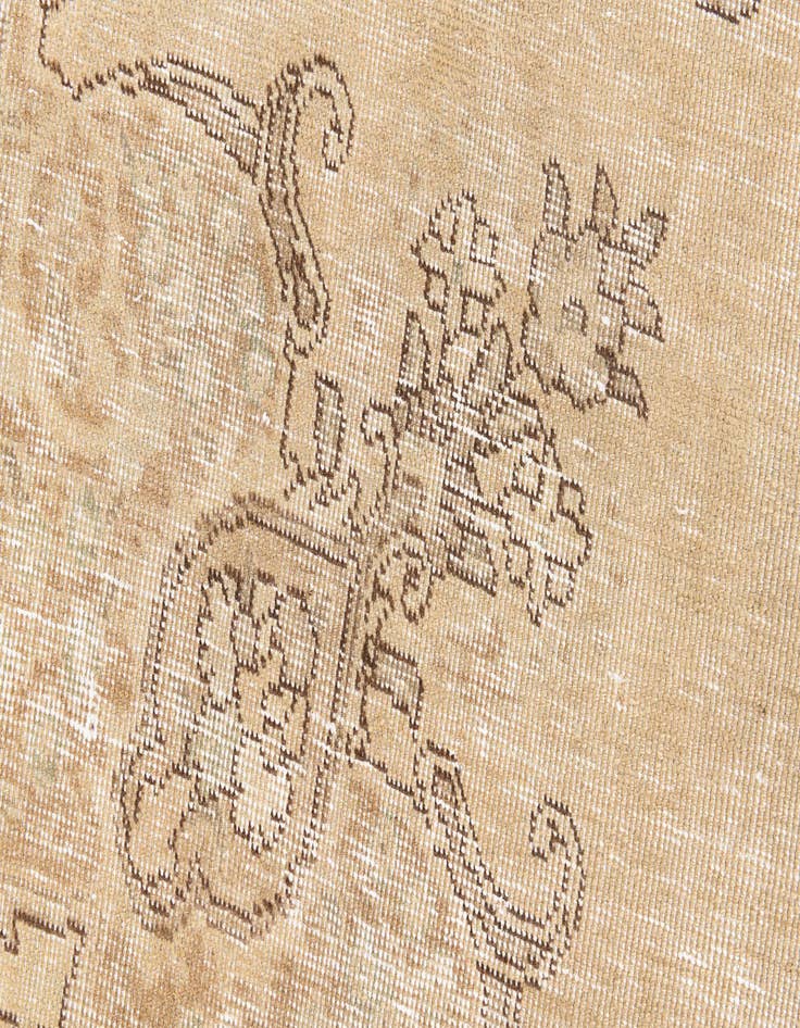 Detail image of 5' x 7' 10 Hand Knotted Ultra Vintage Persian Wool Rug