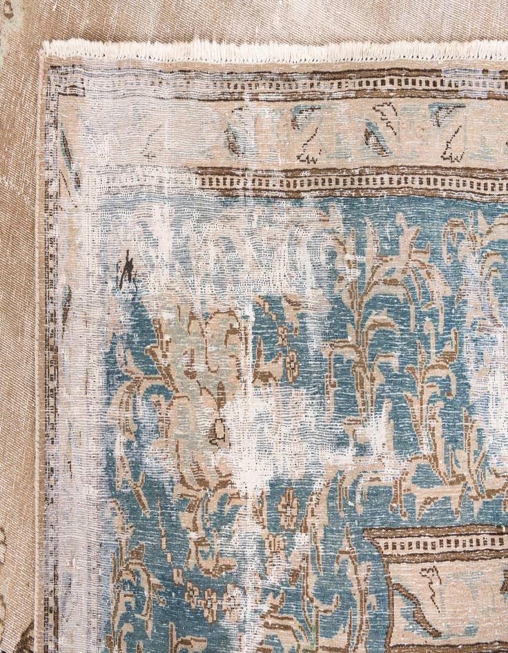 Detail image of  9' 8 x 13' 10  Hand Knotted Ultra Vintage Persian Wool Rug