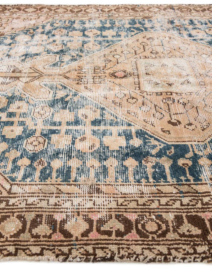 Detail image of  4' 4 x 7'  Hand Knotted Ultra Vintage Persian Wool Rug