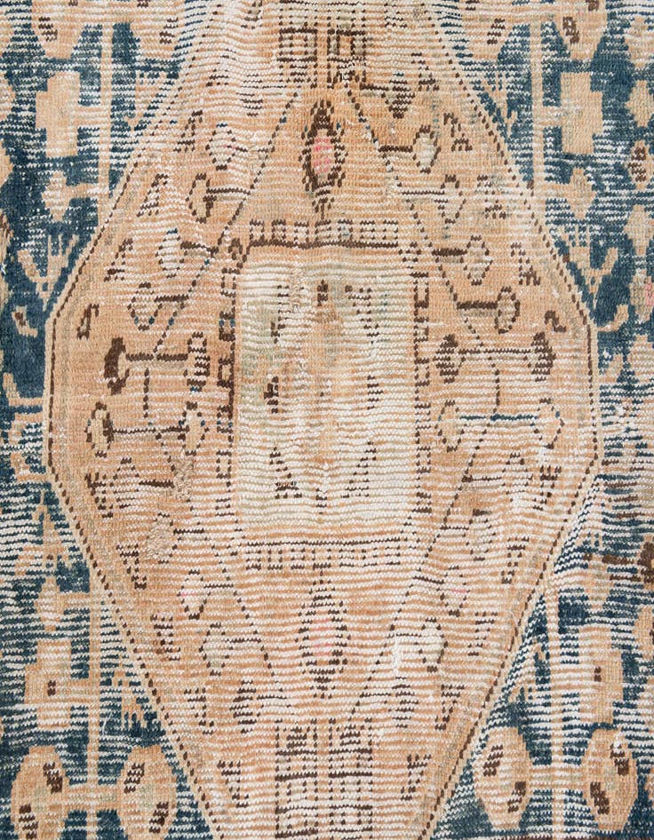 Detail image of  4' 4 x 7'  Hand Knotted Ultra Vintage Persian Wool Rug