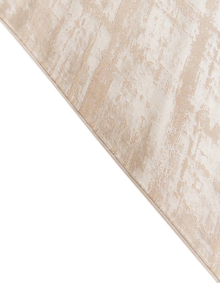 Detail image of Jill Zarin 5' x 8' Uptown Rug