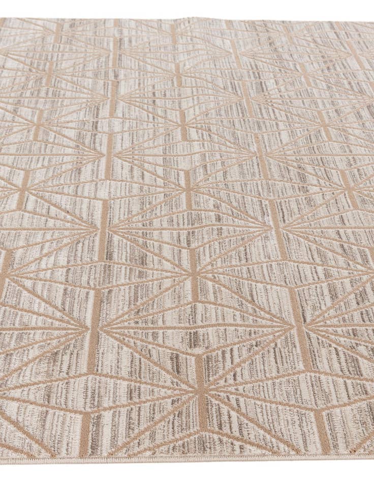 Detail image of Jill Zarin 5' x 8' Uptown Rug