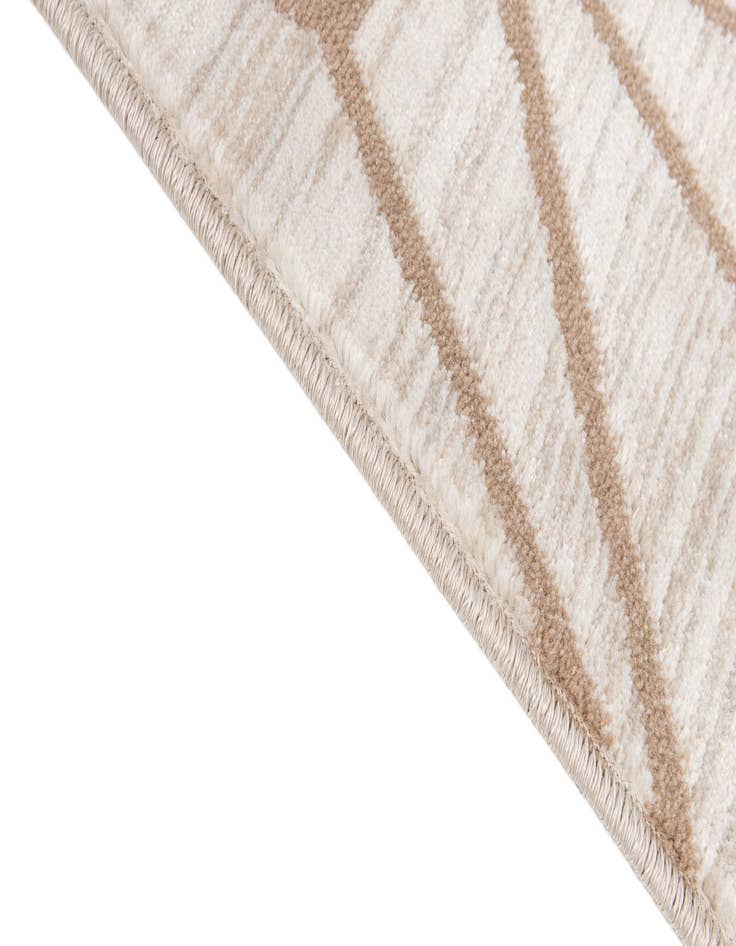 Detail image of Jill Zarin 8' x 12' 5 Uptown Rug