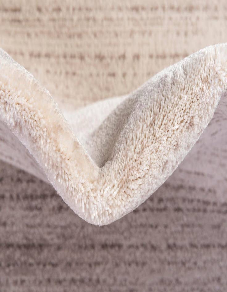 Detail image of Jill Zarin 4' x 6' Uptown Lenox Hill Rug