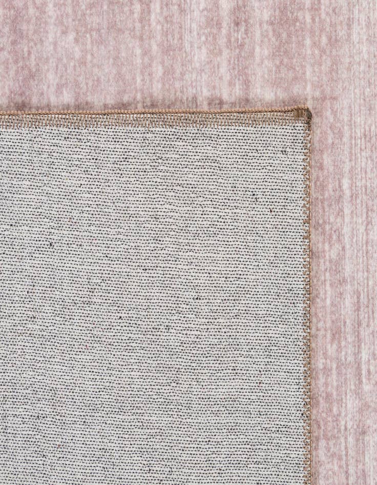 Detail image of Jill Zarin 4' 3 x 6' 3 Uptown Washable Rug