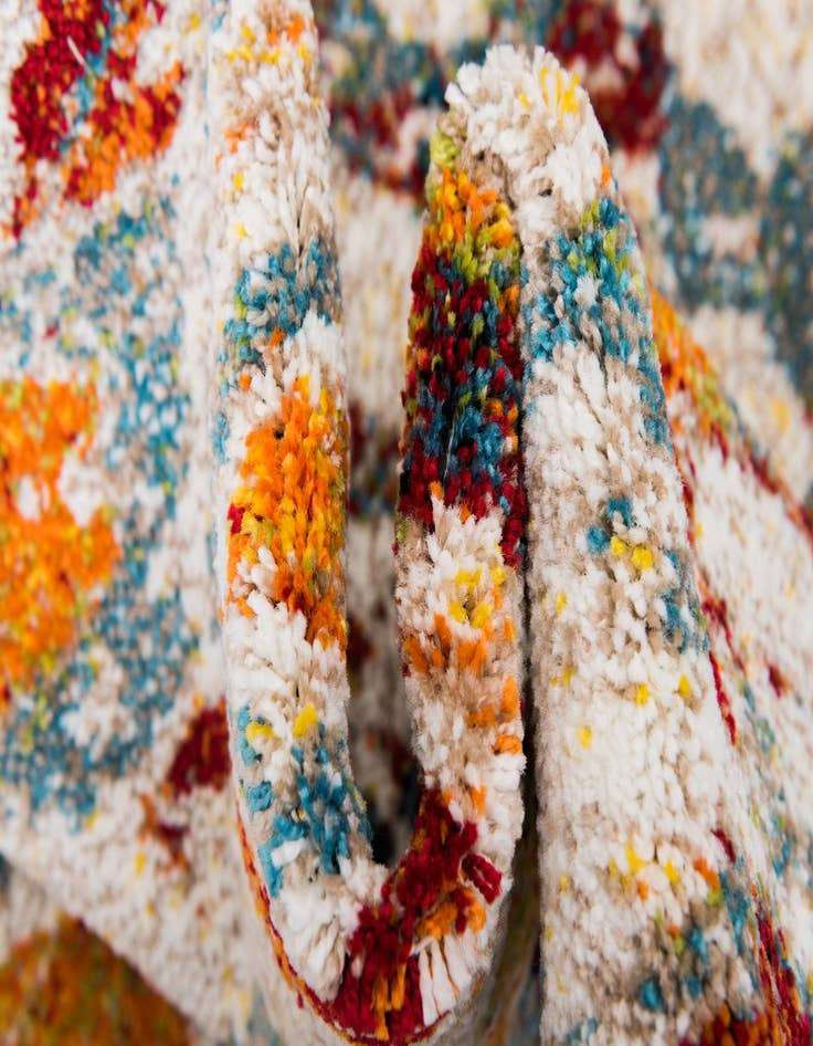 Detail image of  8' x 10' Veneto Rug