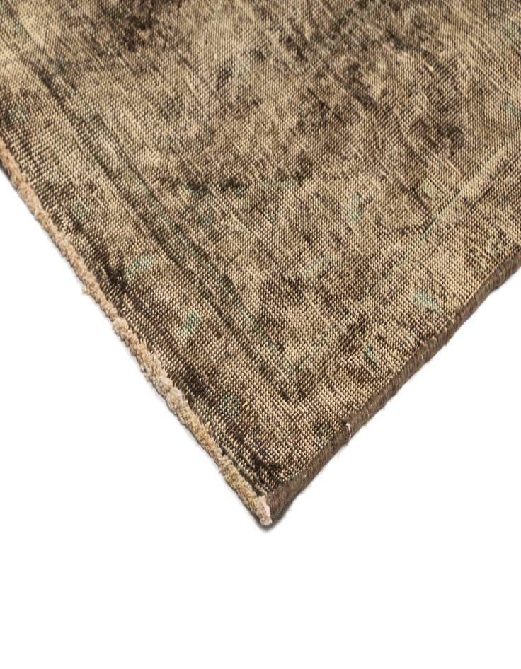 Detail image of  9' 6 x 12' 3 Vintage Royal Rug