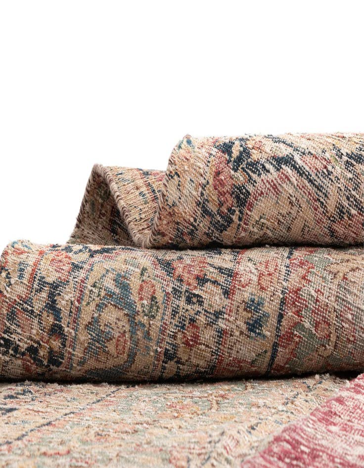 Detail image of  8' x 10' 10 Vintage Royal Wool Rug