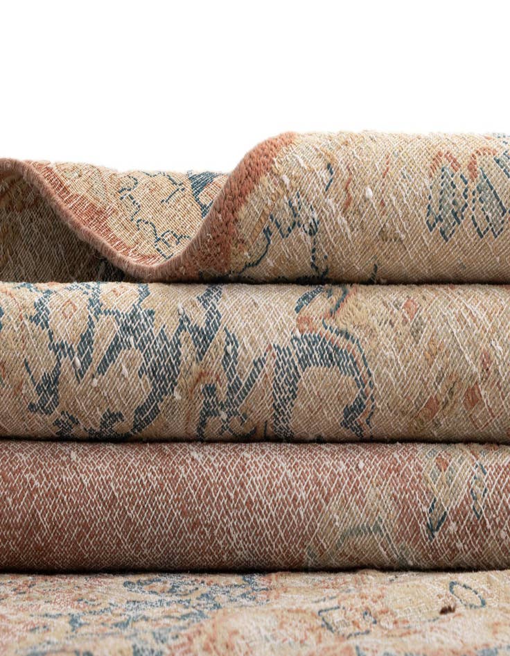 Detail image of  9' 9 x 12' 10 Vintage Royal Wool Rug