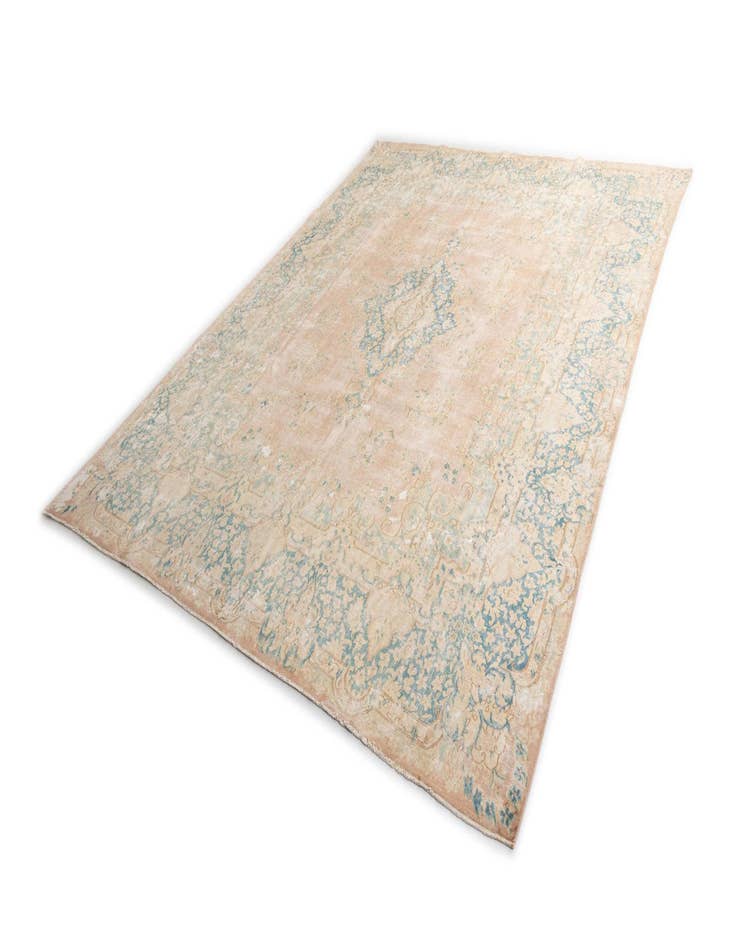 Detail image of  9' 9 x 12' 10 Vintage Royal Wool Rug