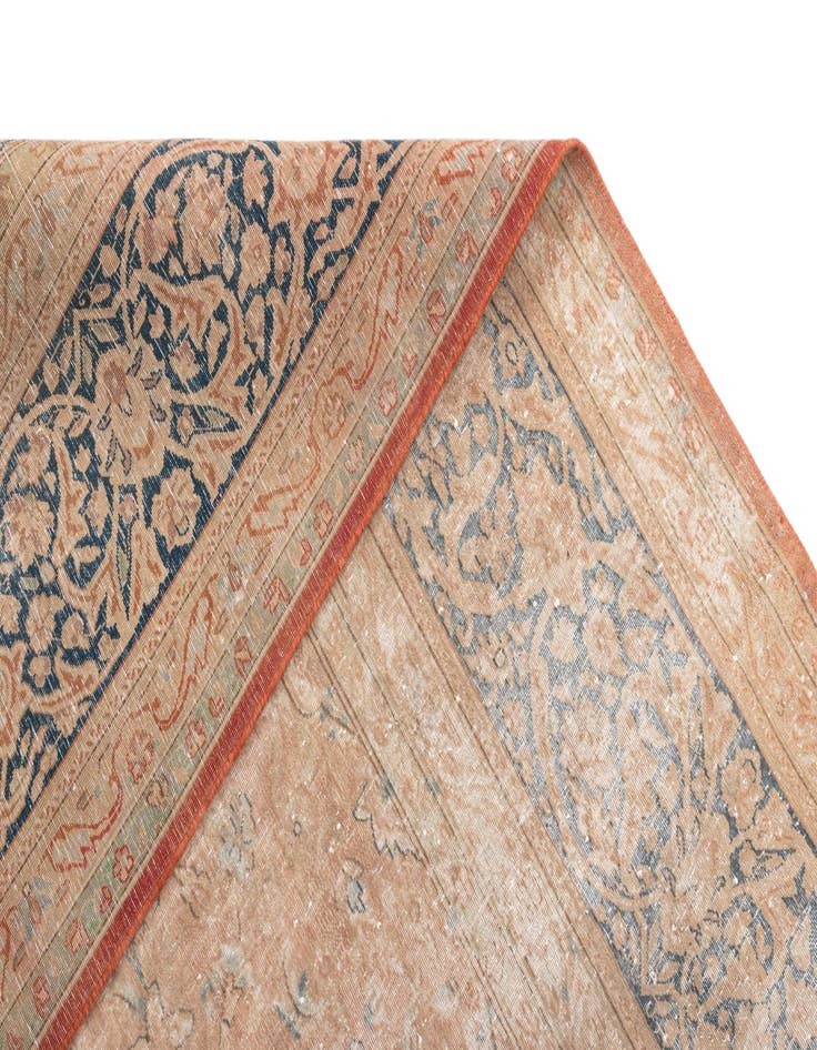 Detail image of  9' 10 x 13' Vintage Royal Wool Rug