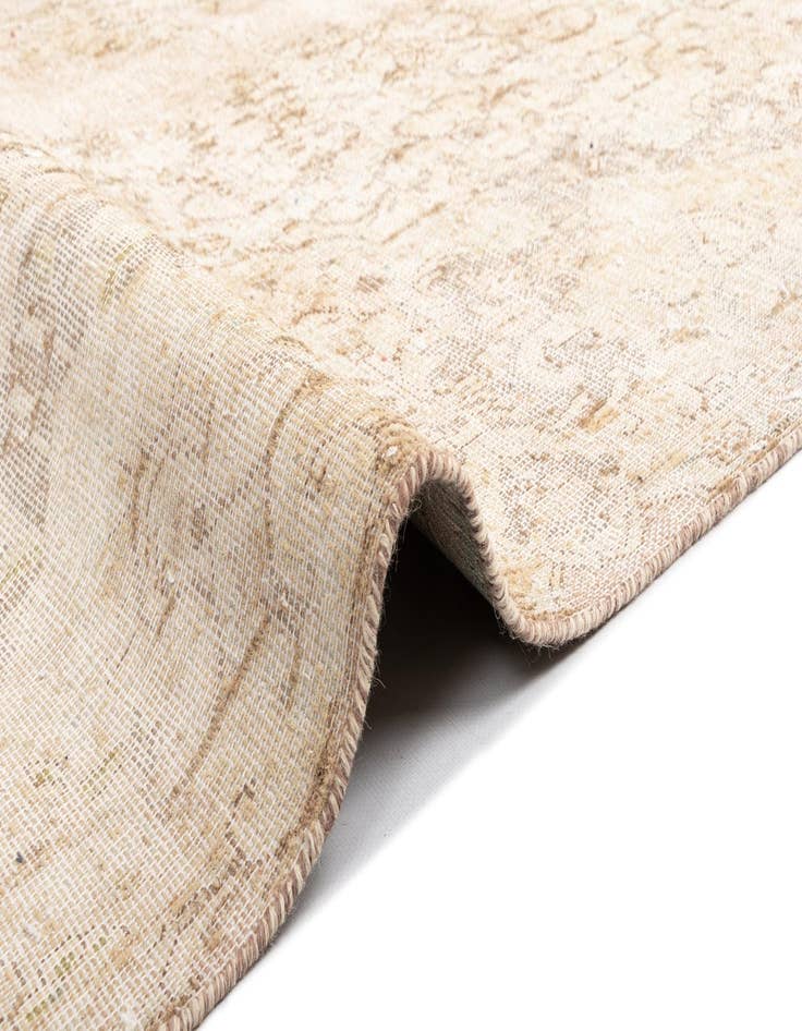 Detail image of  9' 8 x 13' 1 Vintage Royal Wool Rug