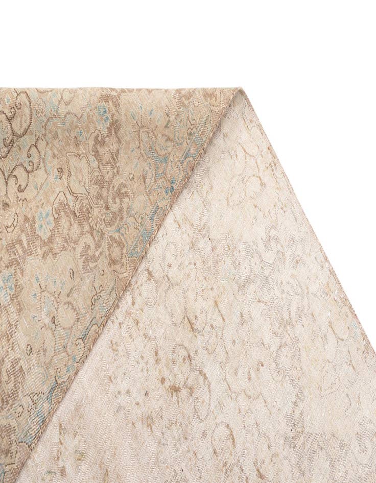 Detail image of  9' 8 x 13' 1 Vintage Royal Wool Rug