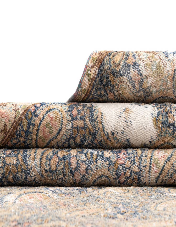 Detail image of  9' 10 x 12' Vintage Royal Wool Rug