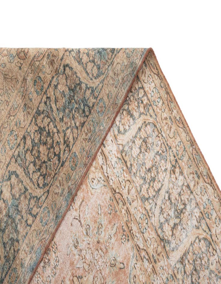 Detail image of  9' 8 x 13' Vintage Royal Wool Rug