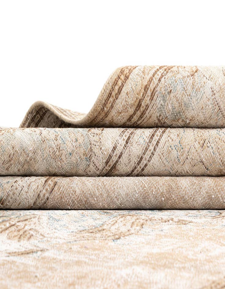 Detail image of  8' 10 x 12' 2 Vintage Royal Wool Rug