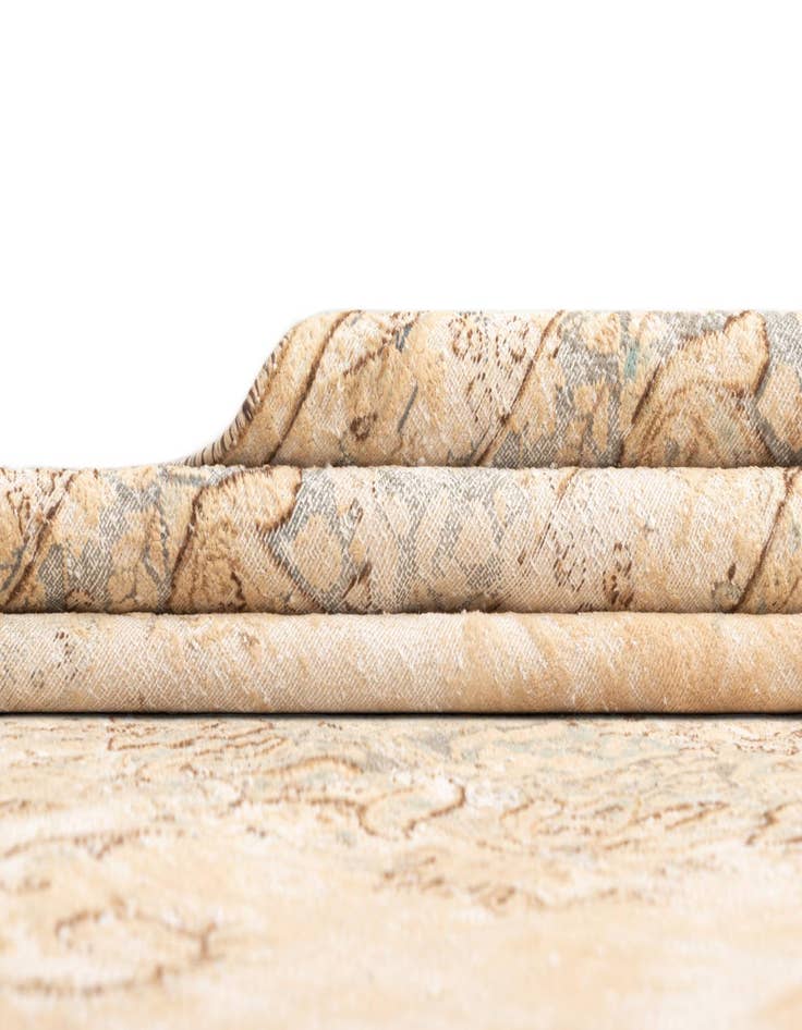 Detail image of  9' 9 x 12' 10 Vintage Royal Wool Rug