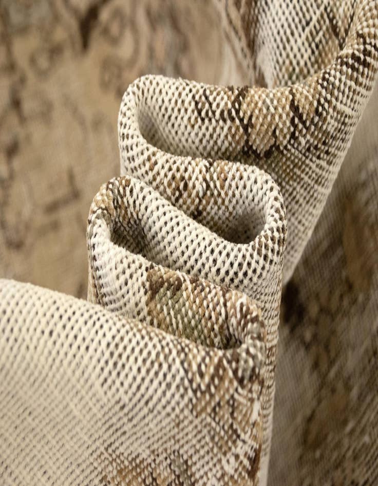 Detail image of  9' 10 x 12' 9  Hand Knotted Vintage Royal Persian Wool Rug