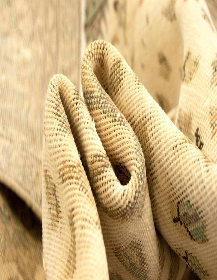 Detail image of  7' 9 x 10' 8  Hand Knotted Vintage Royal Persian Wool Rug