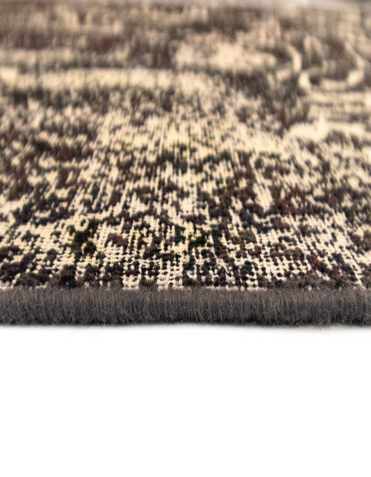 Detail image of  9' 6 x 12' 4 Vintage Royal Wool Rug