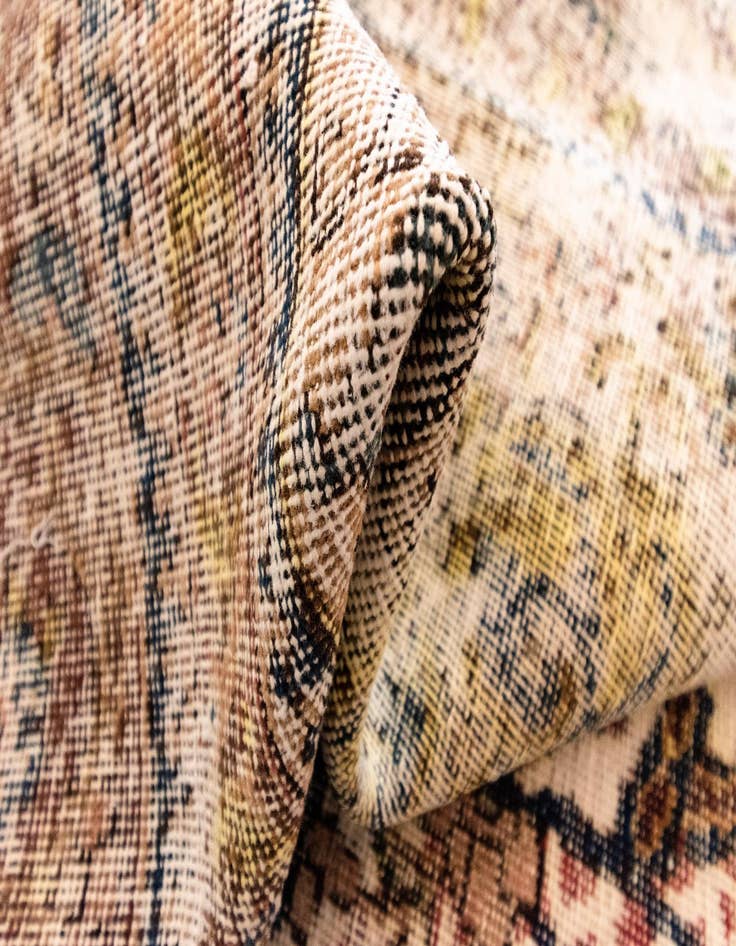 Detail image of  9' 4 x 12' 9 Vintage Royal Wool Rug