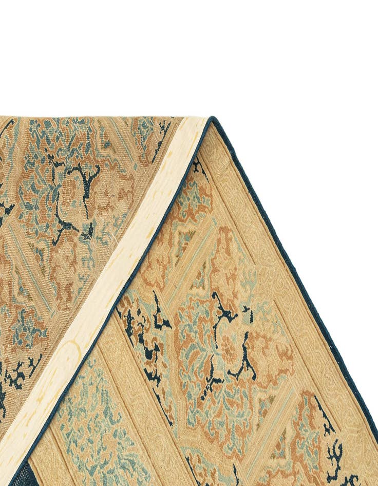 Detail image of  9' 3 x 11' 11 Vintage Royal Rug