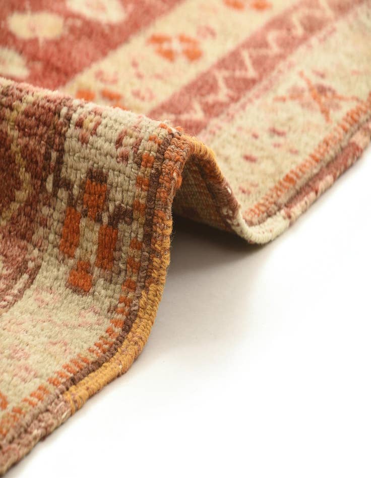 Detail image of  3' 3 x 4' 3 Yuruk Rug