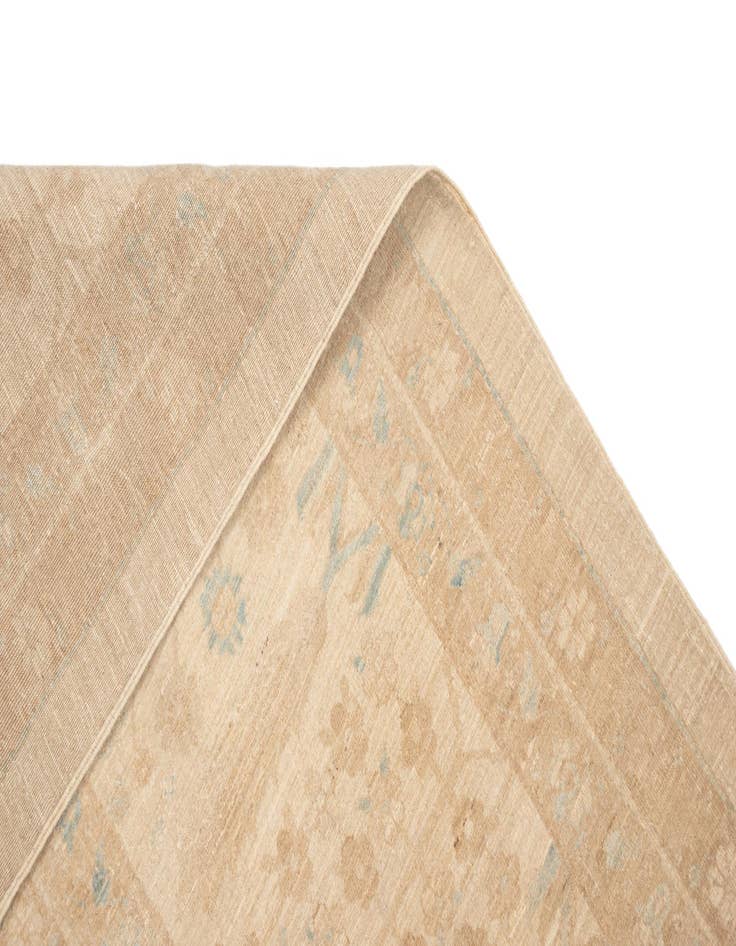 Detail image of  13' 4 x 19' 11 Ziegler Rug