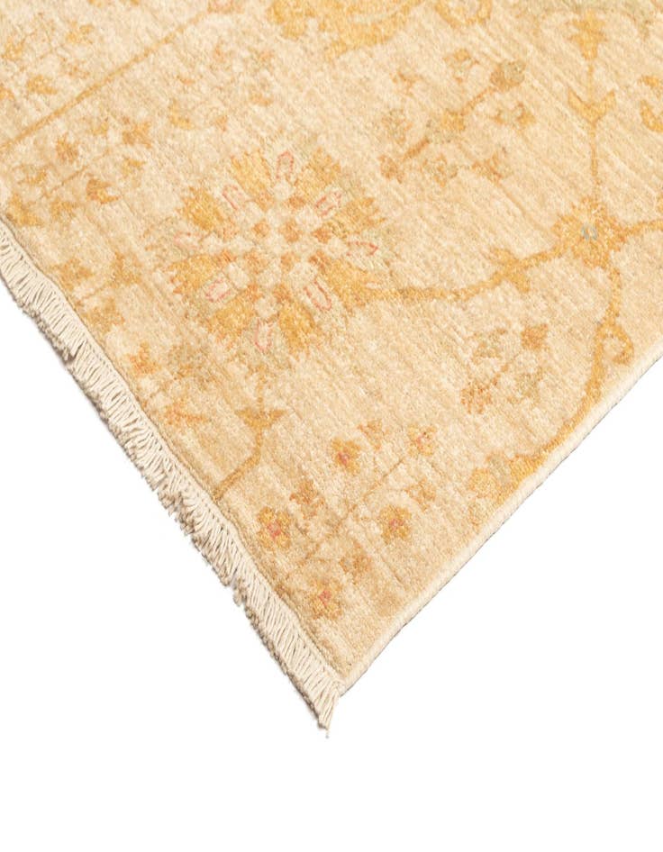 Detail image of  6' 7 x 9' 9 Ziegler Wool Rug