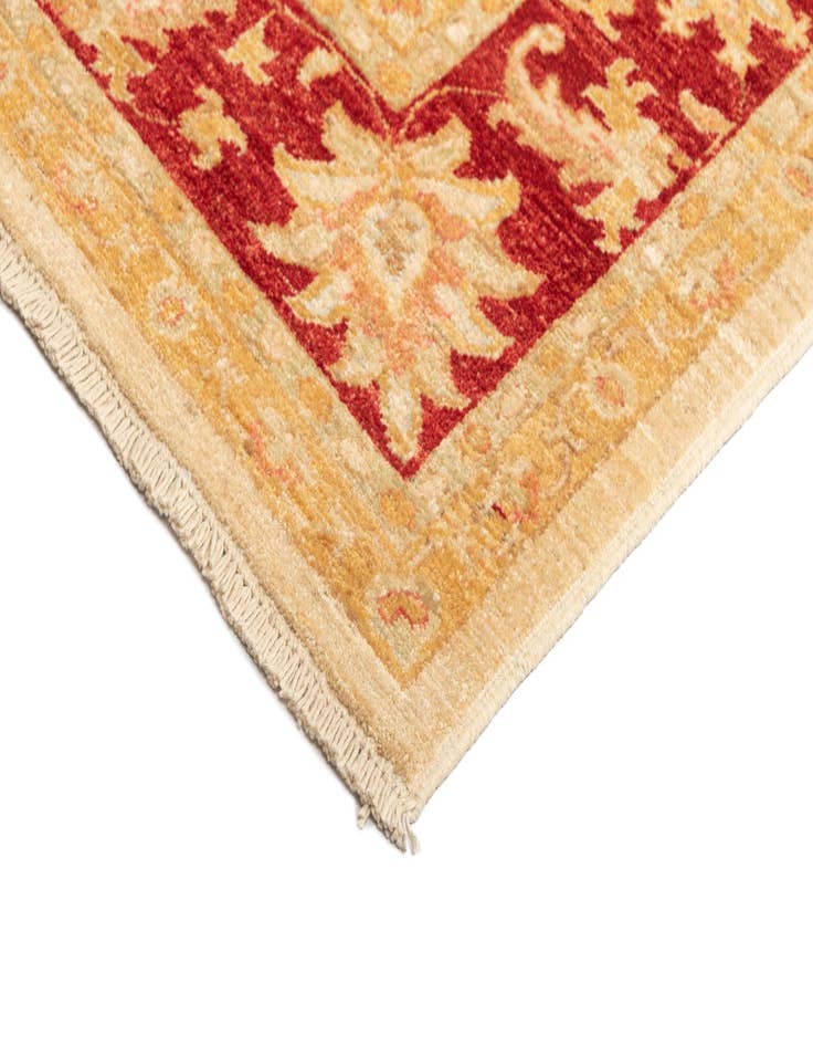 Detail image of  6' 9 x 9' 5 Ziegler Wool Rug