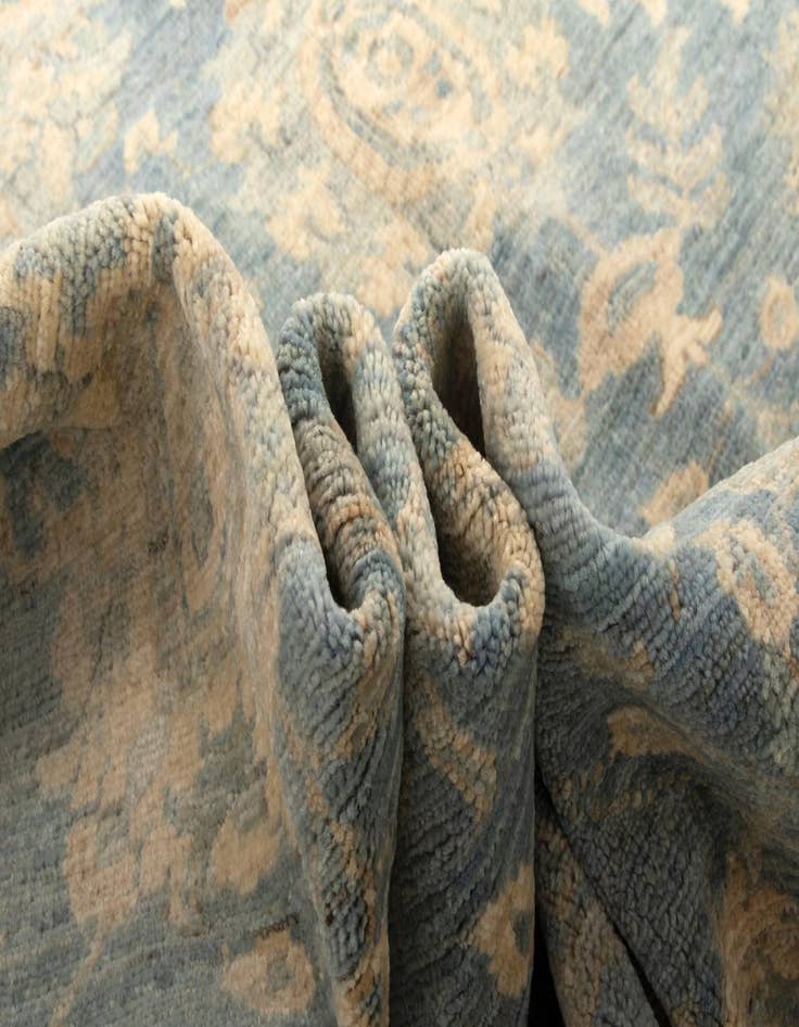 Detail image of  8' 6 x 11' 8 Ziegler Wool Rug