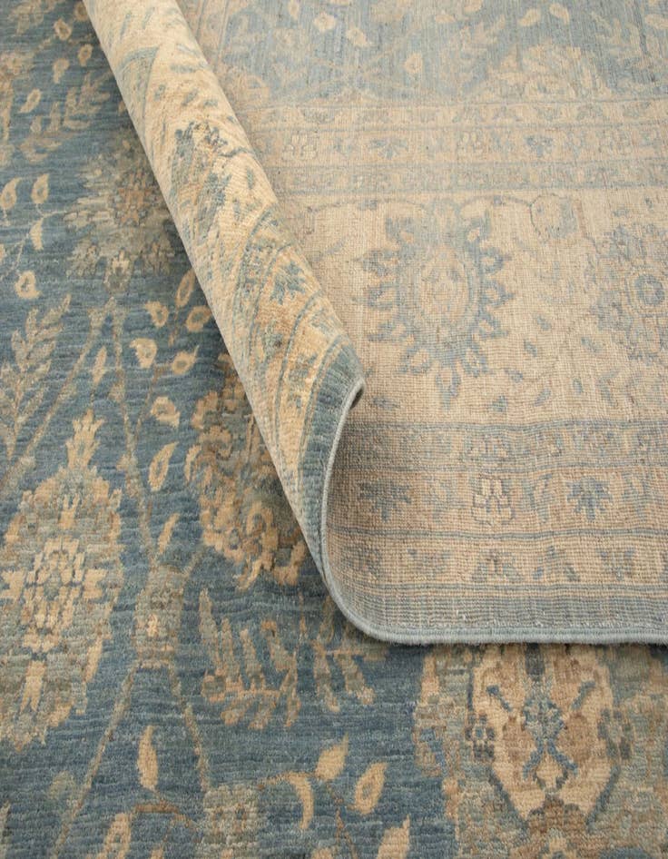 Detail image of  8' 6 x 11' 8 Ziegler Wool Rug