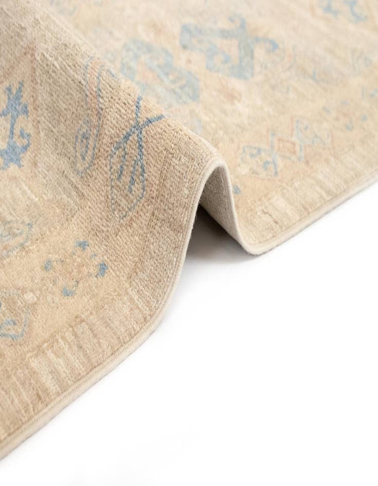 Detail image of  8' 10 x 11' 8 Ziegler Wool Rug