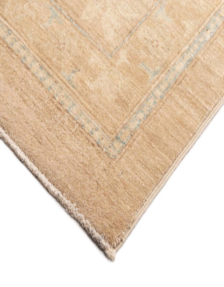 Detail image of  13' 7 x 19' 4 Ziegler Wool Rug