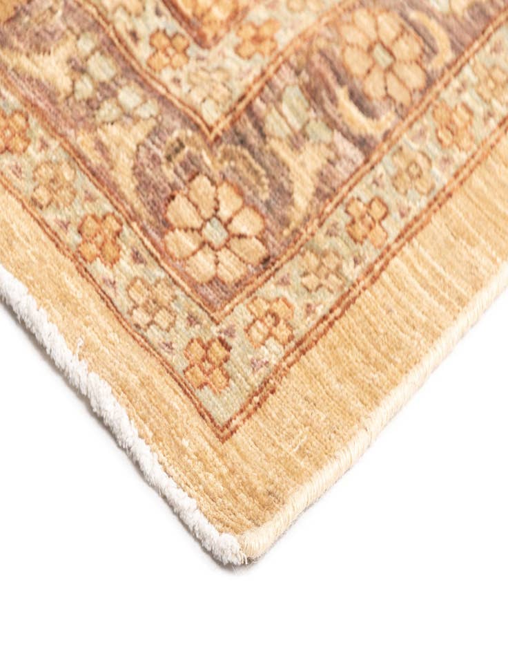 Detail image of  11' 10 x 15' 3 Ziegler Wool Rug