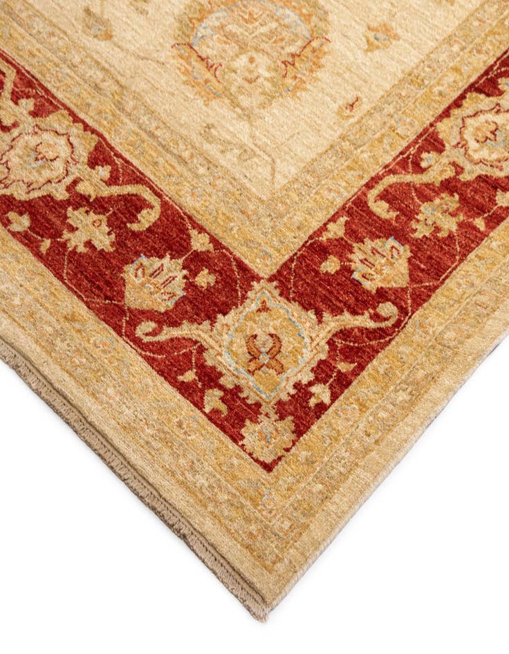 Detail image of  8' 9 x 12' 4 Ziegler Wool Rug