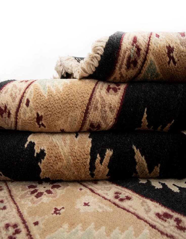 Detail image of  5' 2 x 7' 7  Hand Knotted Ziegler Wool Rug