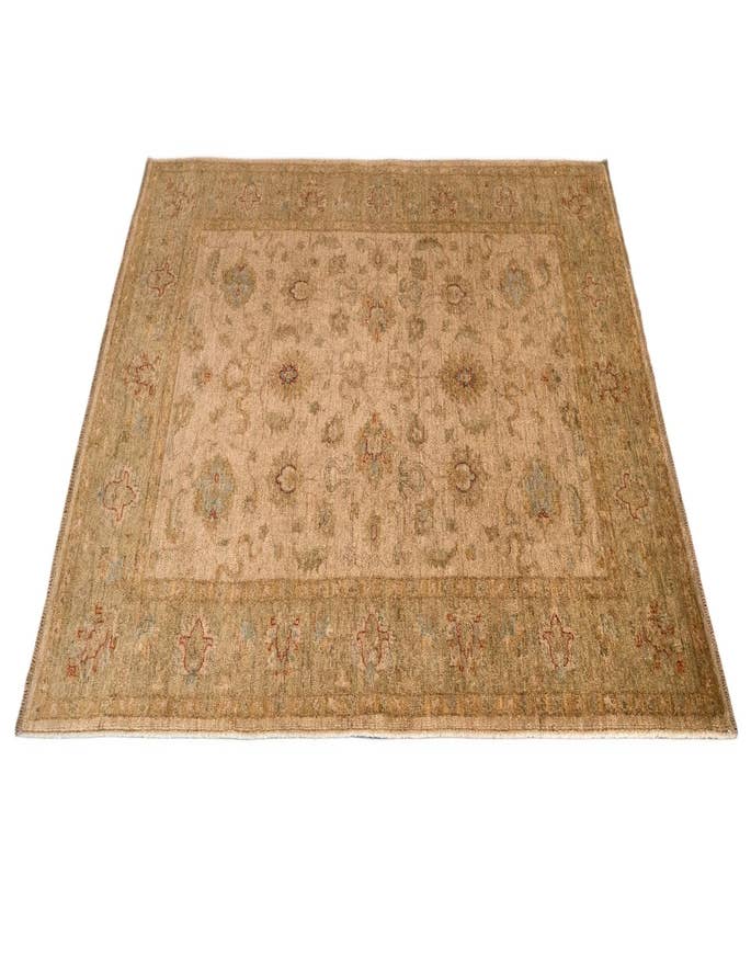 Detail image of  4' 11 x 6' 11 Ziegler Rug