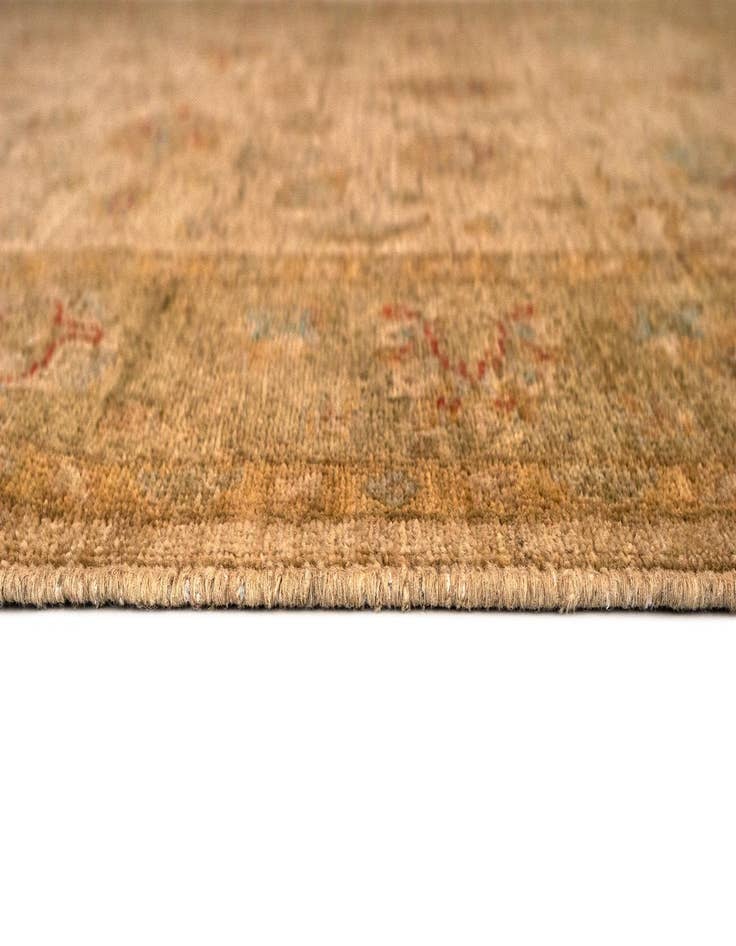 Detail image of  4' 11 x 6' 11 Ziegler Rug