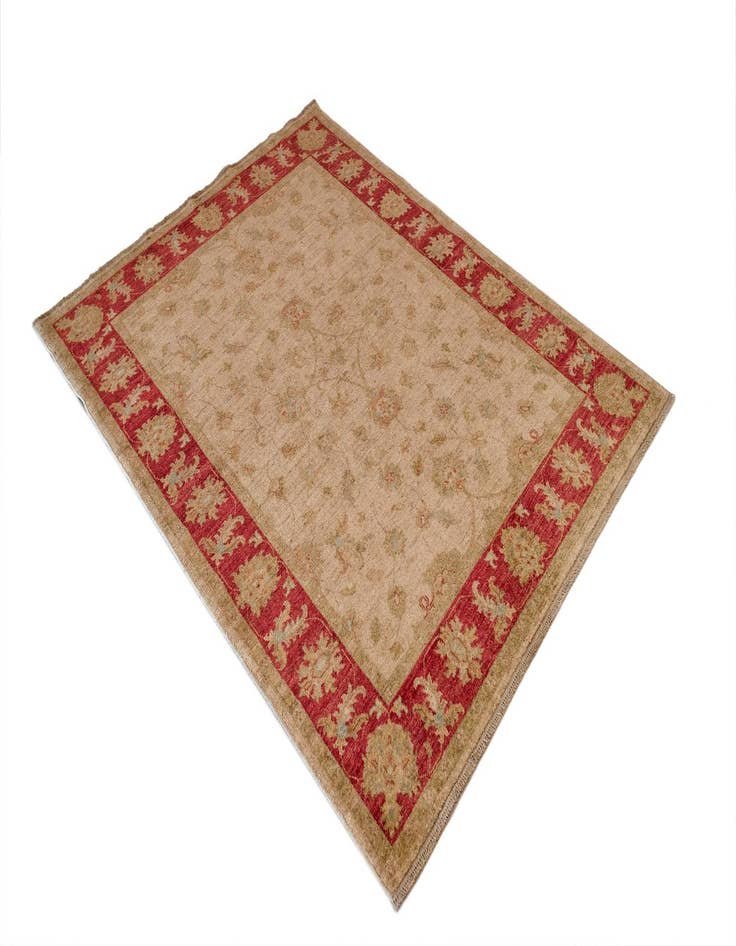 Detail image of  4' 11 x 6' 6 Ziegler Wool Rug