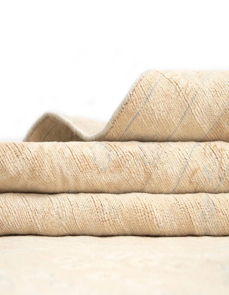 Detail image of  7' 8 x 9' 6  Hand Knotted Ziegler Rug