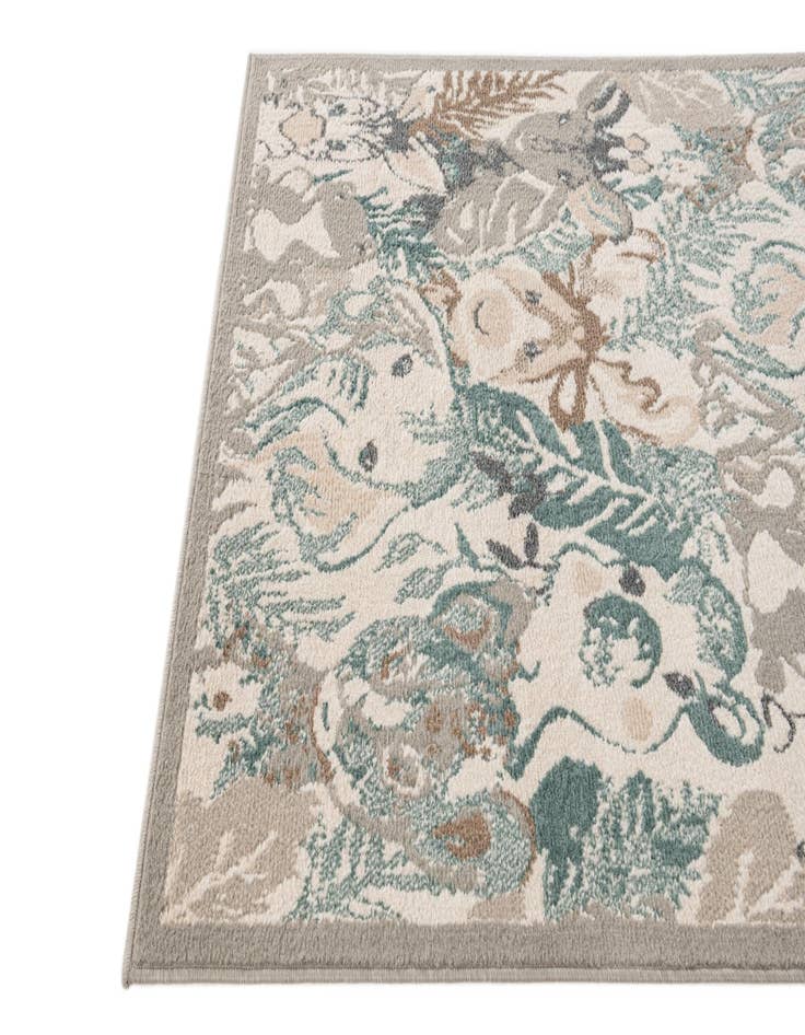 Detail image of  4' x 5' 7 Zoey Rug