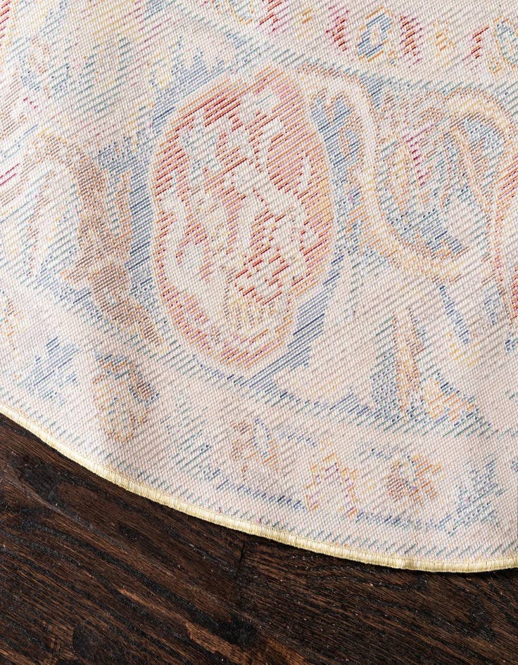 Detail image of  8' x 8' Alexis Round Rug