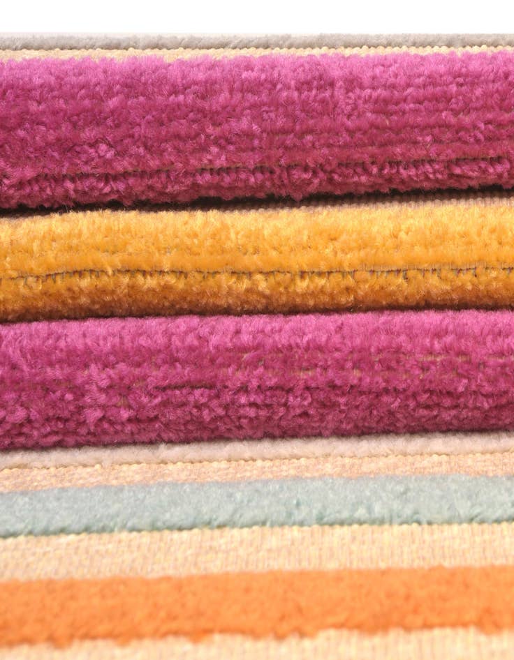 Detail image of  5' 3 x 5' 3  Washable Aruba Indoor / Outdoor Round Rug