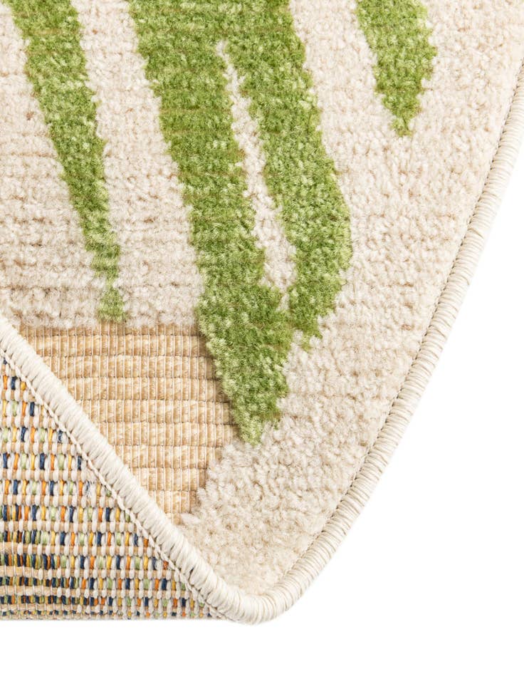 Detail image of  5' 3 x 5' 3  Washable Aruba Indoor / Outdoor Round Rug