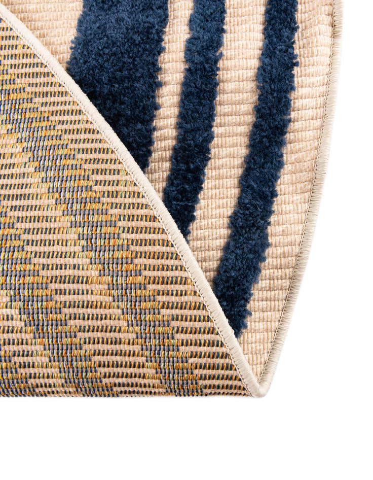 Detail image of  3' 3 x 3' 3  Washable Aruba Indoor / Outdoor Round Rug